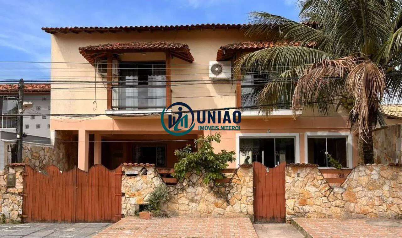 Casa com 4 dormitórios à venda por R$ 1.690.000,00 - Itaipu - Niterói/RJ